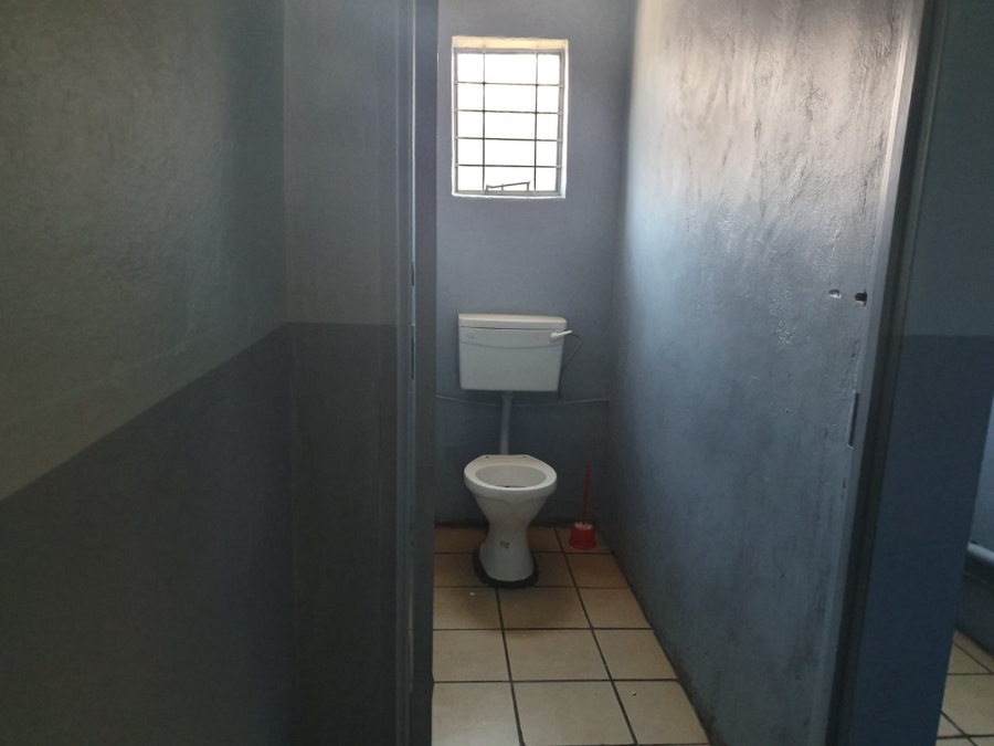 To Let Commercial Property for Rent in Giyani Free State